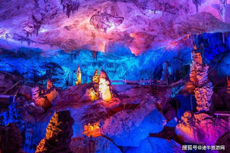龙虎榜 |深华发A上涨10.03%,知名游资东财拉萨东环路第一卖出1083.37万元