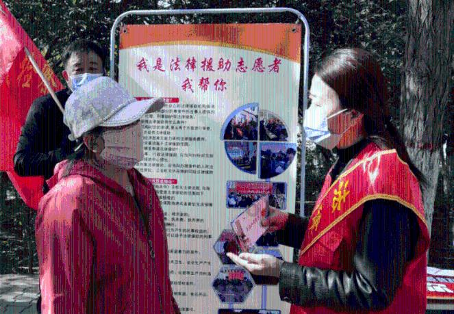 范子铭：无论再低谷 前方有再多障碍 我们都会站着一直奋斗下去